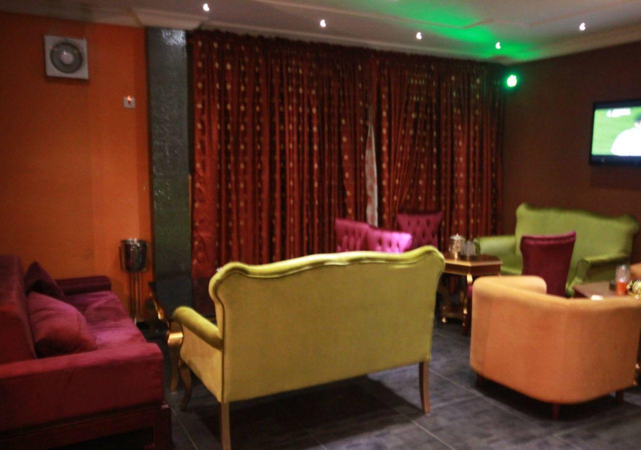 Apollo Hotel Лагос Екстериор снимка