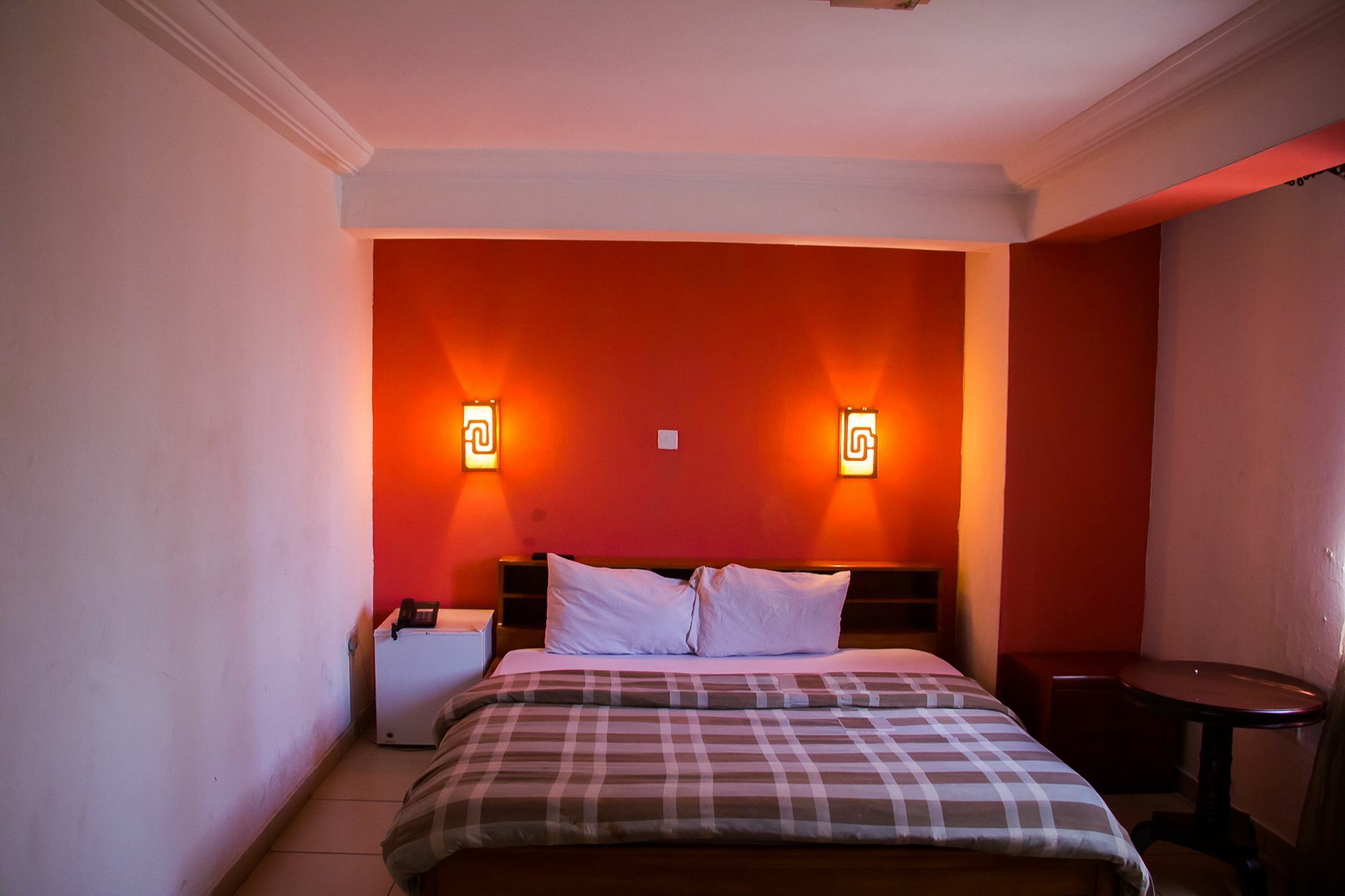Apollo Hotel Лагос Екстериор снимка