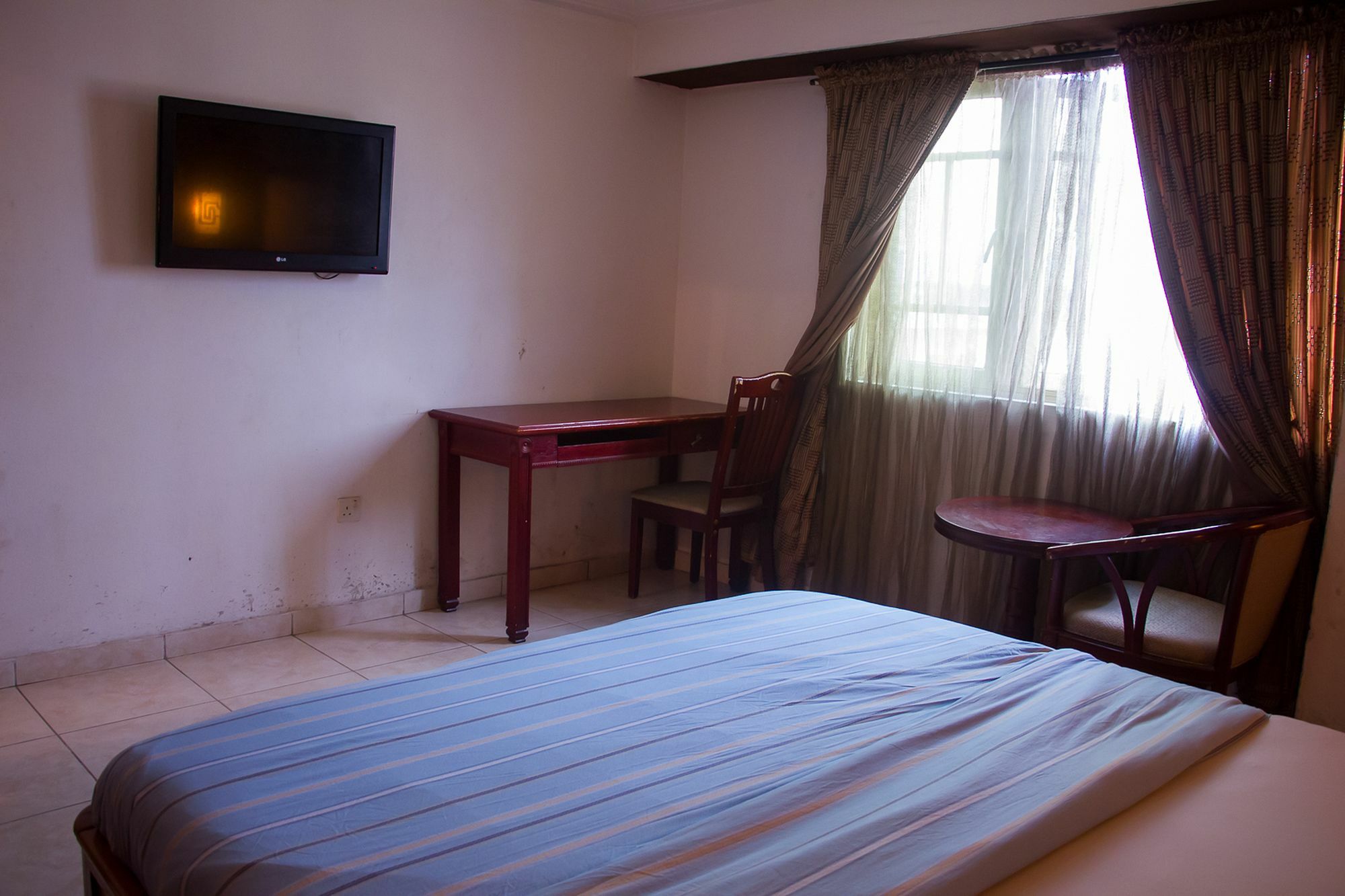 Apollo Hotel Лагос Екстериор снимка